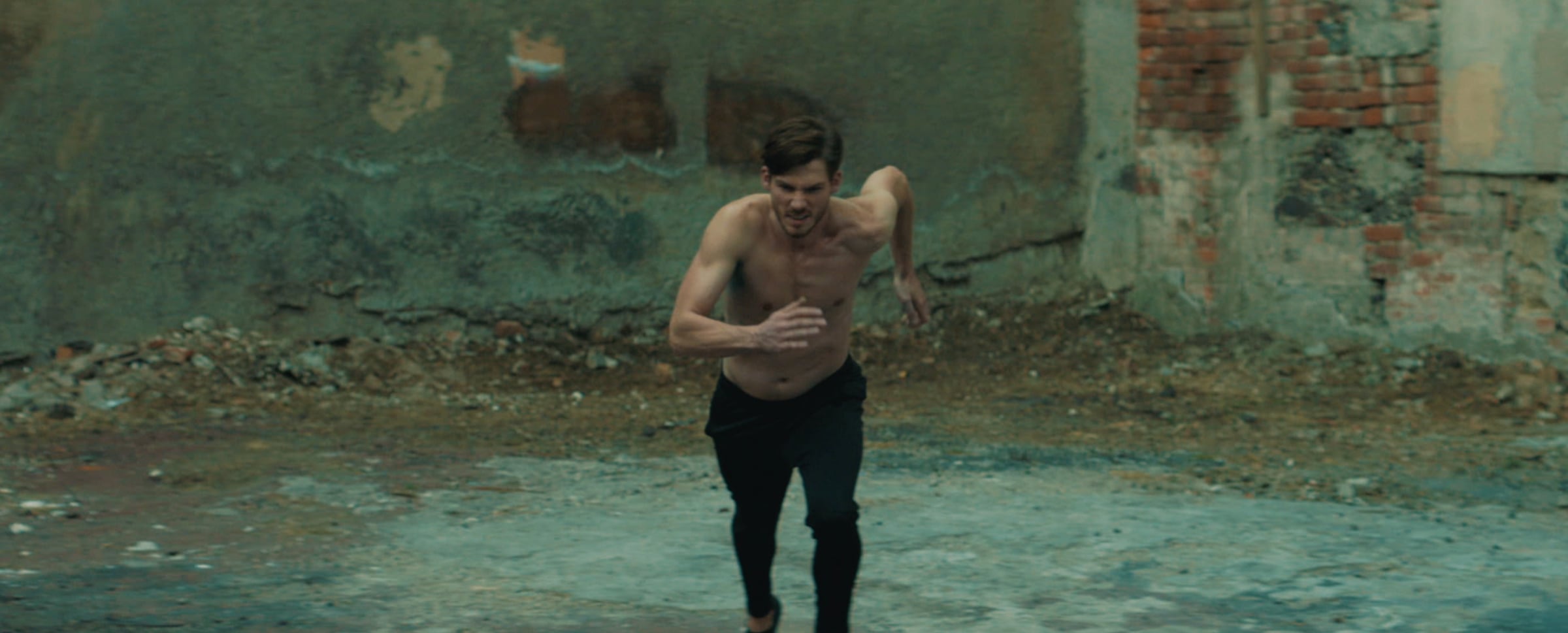 Athlete running in the Pure Protein Cycle commercial